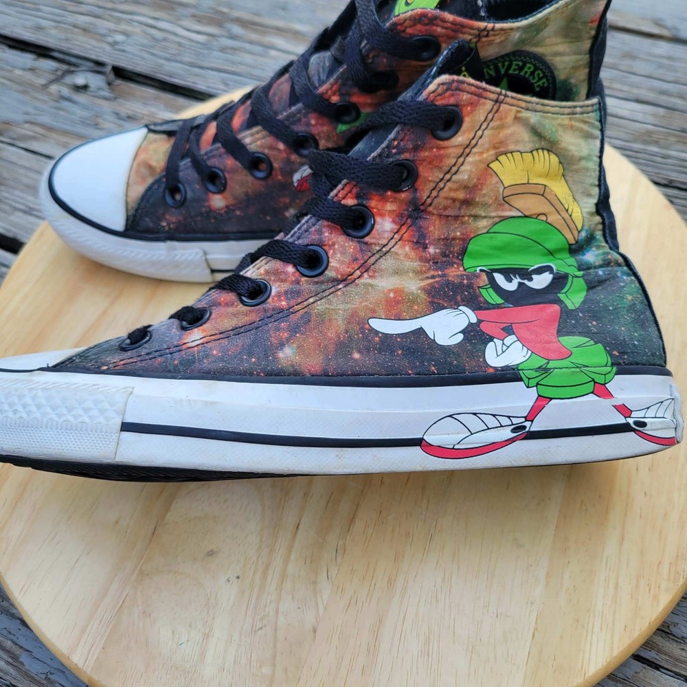 Converse X Looney Tunes Marvin the Martian High Top Sneakers Mens 5 Womens 7 US
